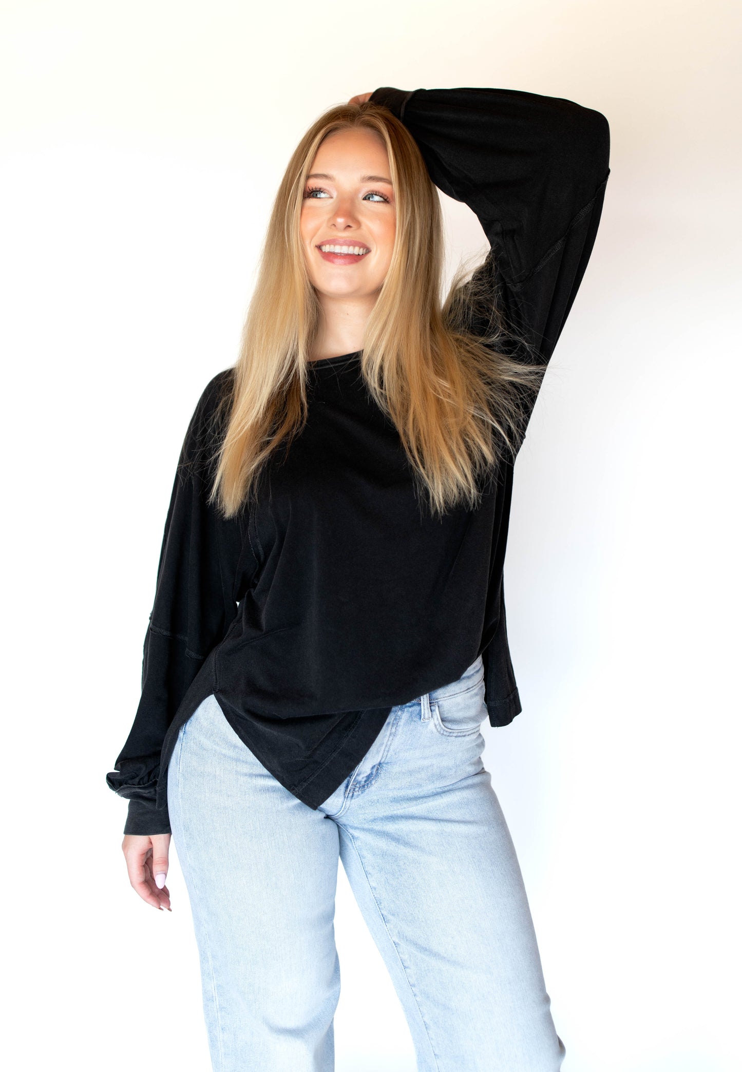 Chasing Cozy Days Top | Black